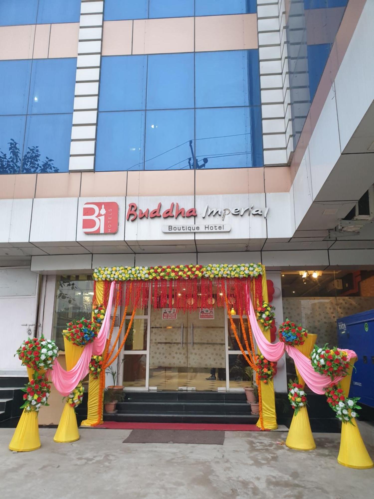 Buddha Imperial مظفربور المظهر الخارجي الصورة